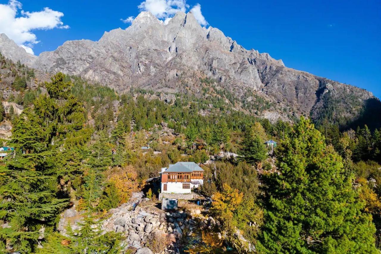 Folktales Residency Lodge